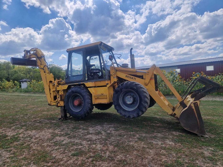 Buldoexcavator Benati 2000