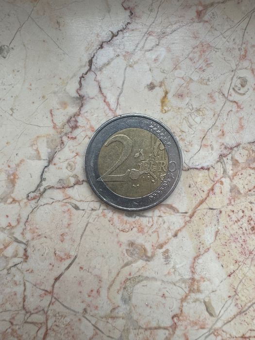 Moneda de 2€ , rara , litera "J"