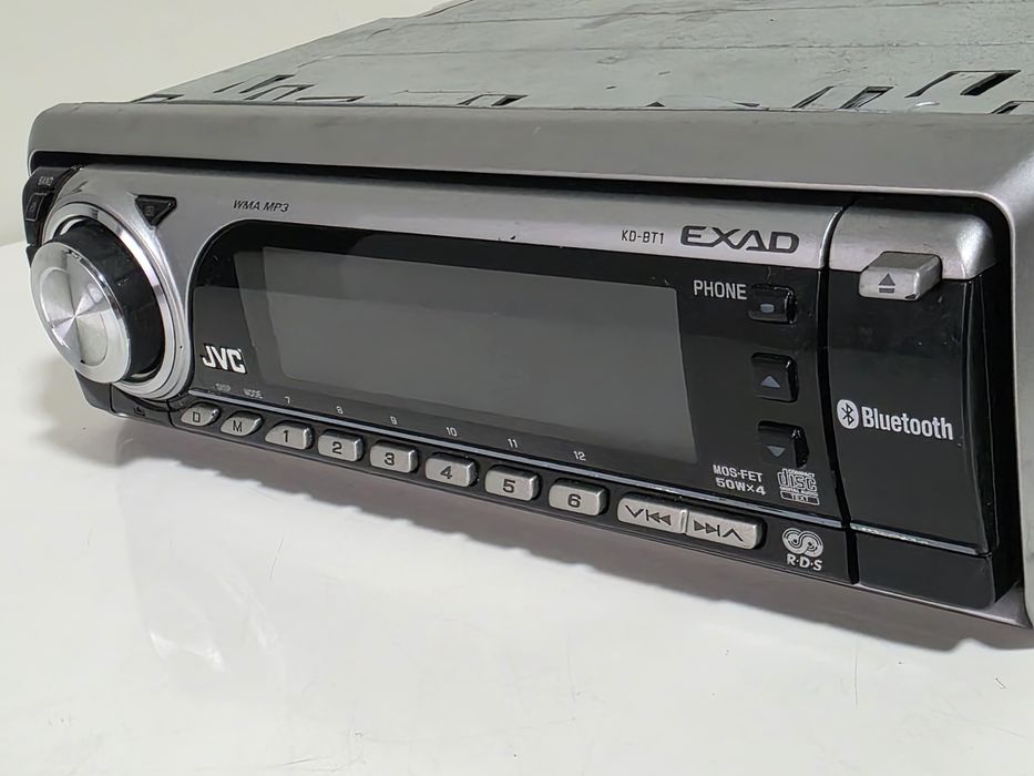 CD плейъри за автомобили с bluetooth