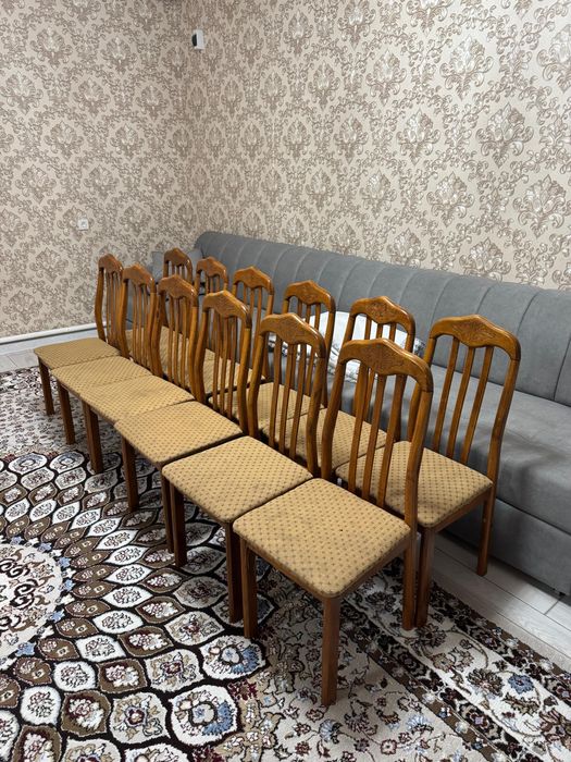 Срочно Продам Б/УУ СТОЛ И СТУЛЬЯ