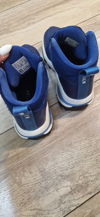 Маратонки Adidas, номер 32/33