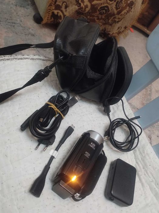 Видеокамера Canon LEGRIA HF R306