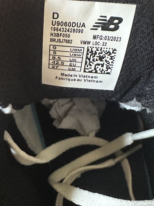 Adidasi new balance 9060 bej 42.5 noi