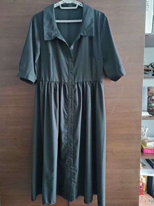 Дамска черна рокля L