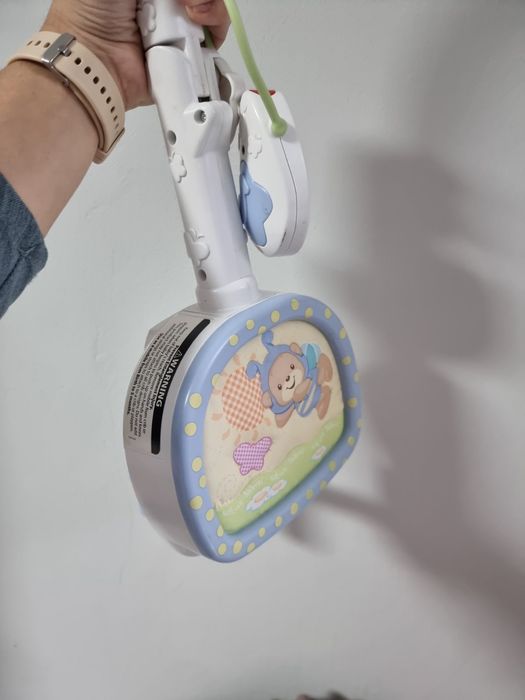 Музикална въртележка за кошара 2в1 Fisher Price и активна гимнастика