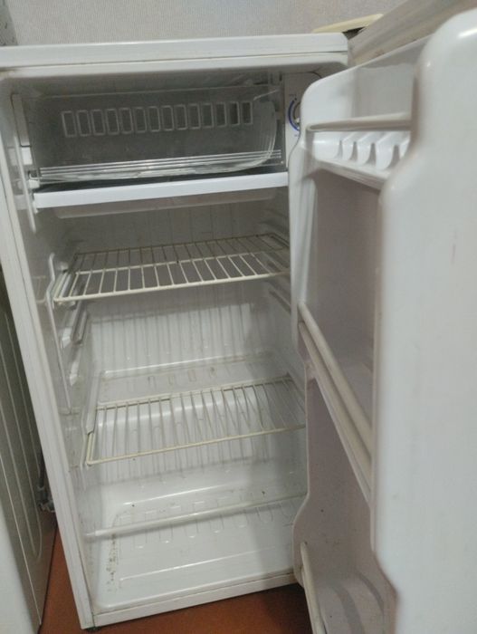 Модель Samsung  холодильник