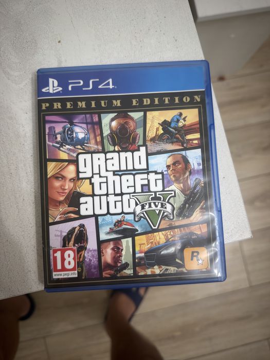 Продам диск ГТА 5 на ps5 и ps4