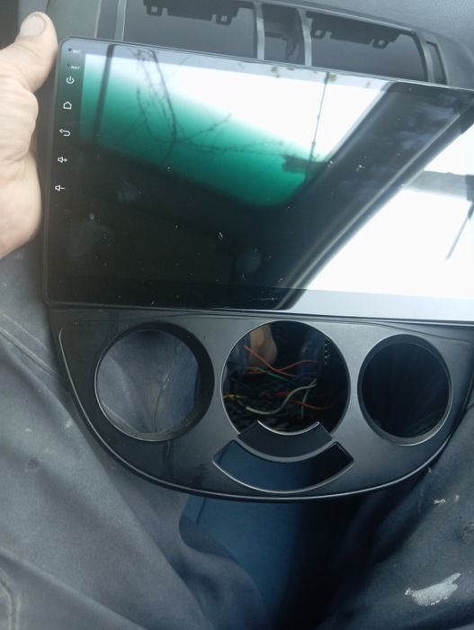 Продам магнитола монитор