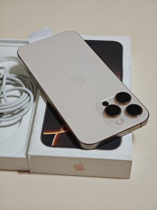 iPhone 16 Pro Max 256 gb ёмкость 100