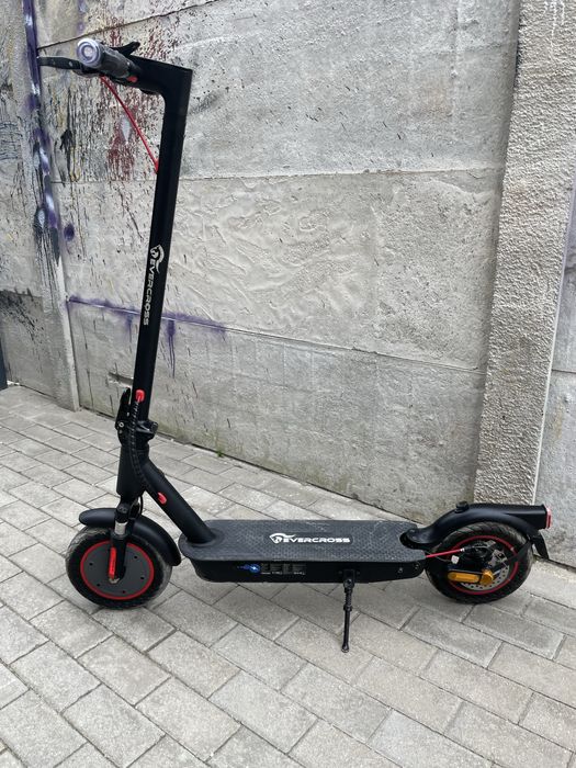 Vind trotinetă electrică EVERCROSS.