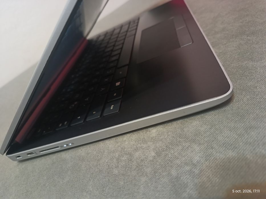 HP Laptop 14-dk| 14" Full HD | AMD Ryzen 7 3700U 4.00 GHz | 16 GB RAM DDR4 | AMD Radeon RX Vega 10 (2 GB VRAM + Memory Sharing) | SSD 512 GB M.2 NVMe