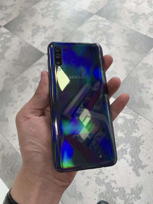 Samsung modellari A51/A50/A30