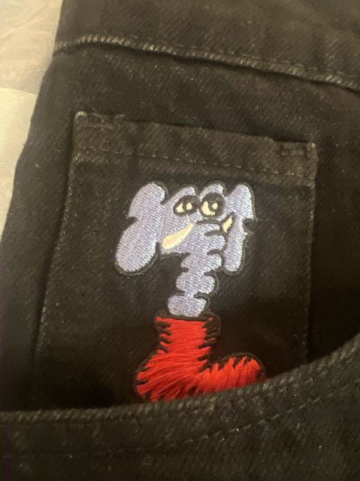 Черные джинсы MindError