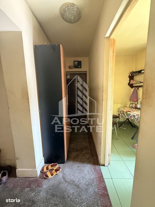Apartament cu 2 camere de vanzare, zona Circumvalațiunii Timisoara