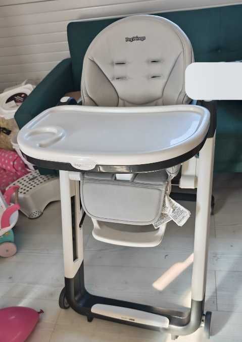 Scaun de masă Peg Perego Siesta Follow Me 2 în 1 - stare buna