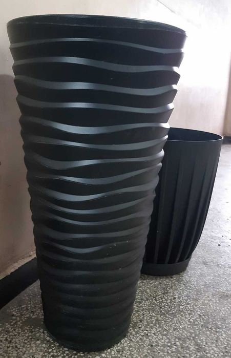 Саксии Кашпи черни антрацит