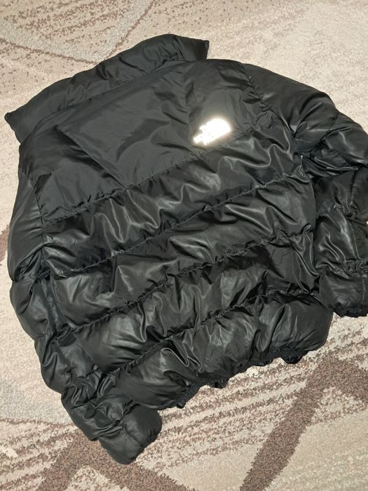 Vând geaca The North Face