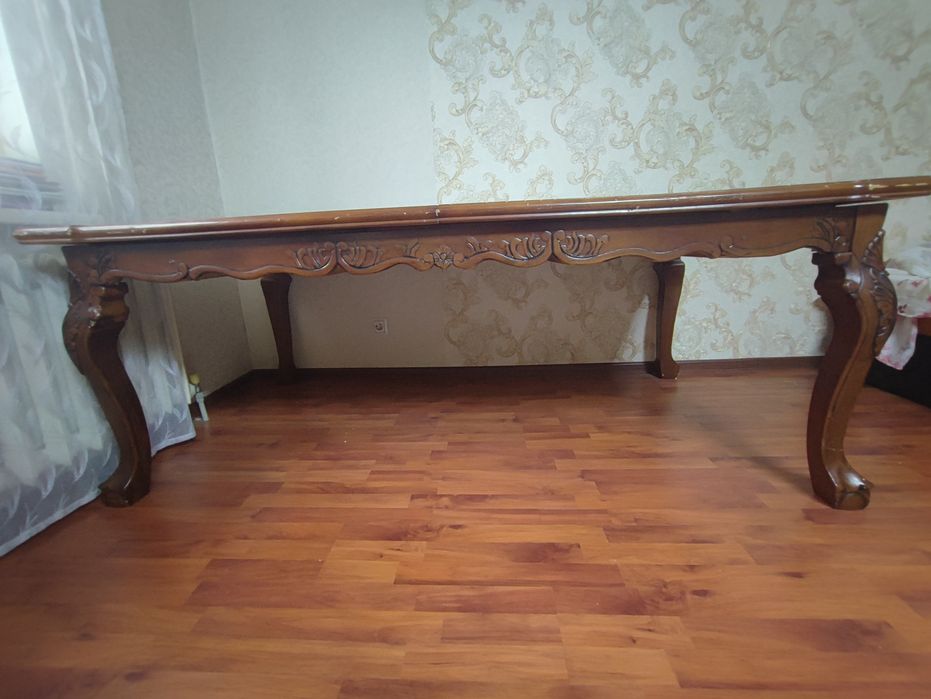 Стол гостиный пр-ва Малайзия