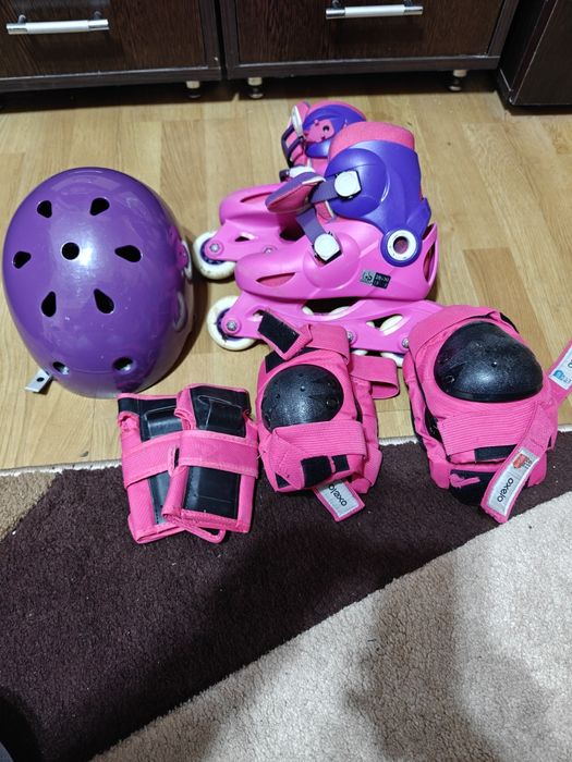 Role copii(fete)reglabile set-casca,cotiere,genunchiere,manusi marimea