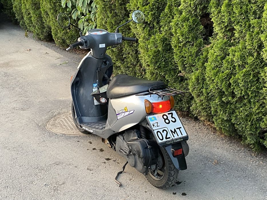 Мопед Скутер Suzuki