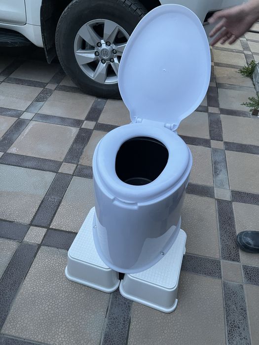 Продается био туалет за 5000 тг