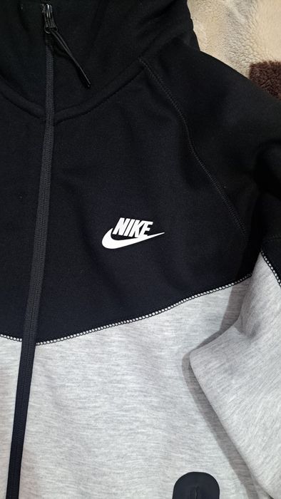 Nike tech fleece