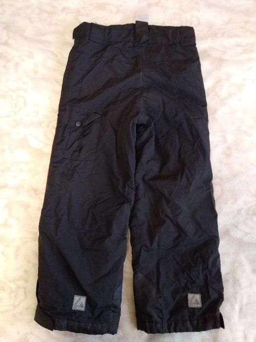 Якета и зимни панталони р. 122/128 см