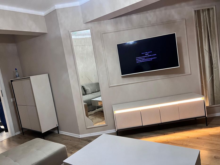 Inchiriez apartament 3 camere