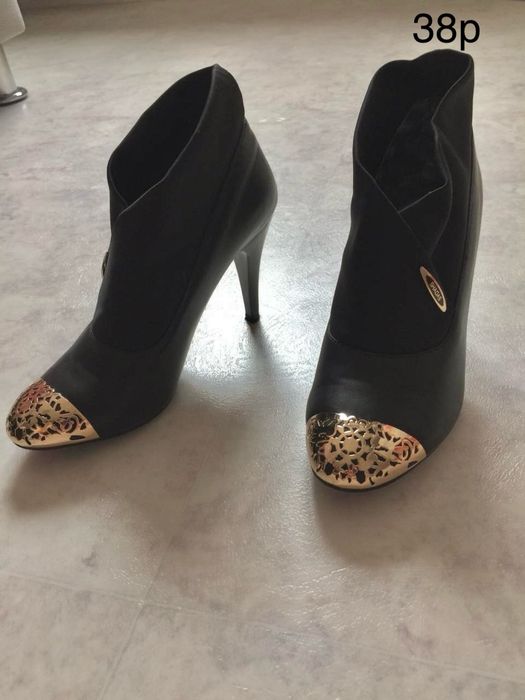 Обувь женская разная