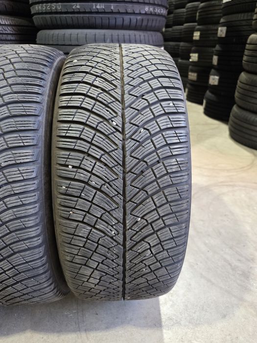 245/45/19 PIRELLI 4бр