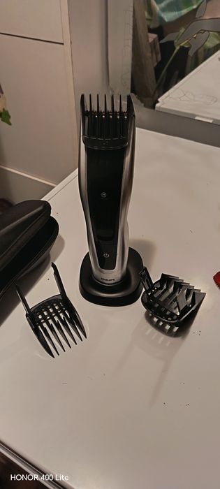 Mașina de tuns Philips