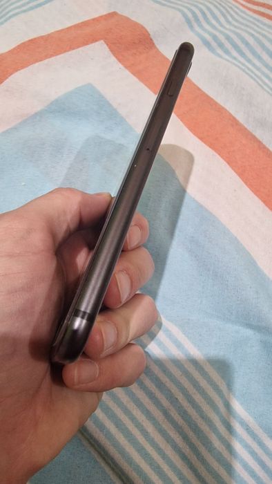 Iphone 8 256 GB 100% живот на батерията