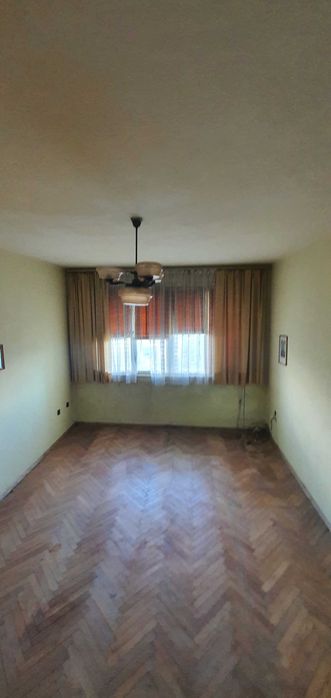 Транспортни и хамалски услуги,кърти,чисти,мазета,тавани,гаражи