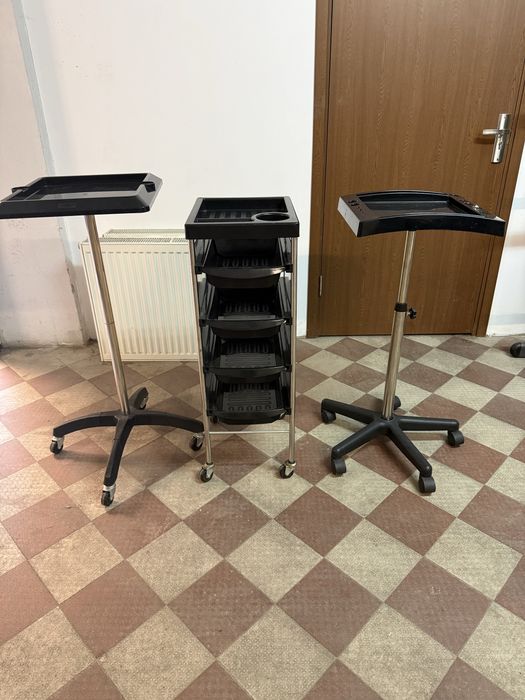 Mobilier și echipamente pentru salon de frizerie