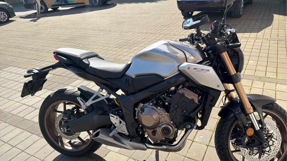 Honda cb 650r motor