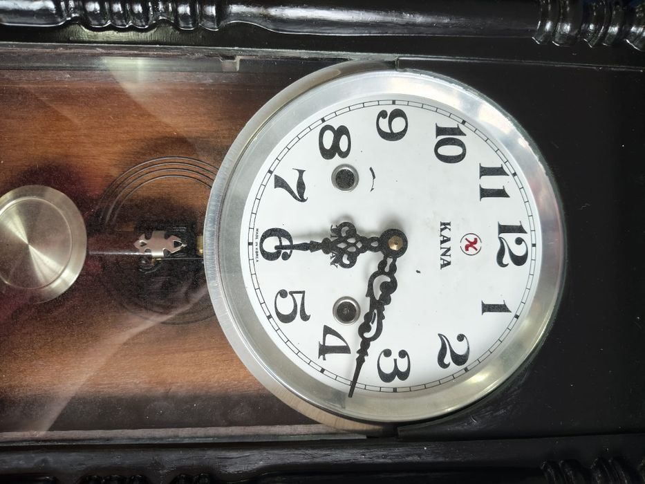 Ceas antic cu pendul