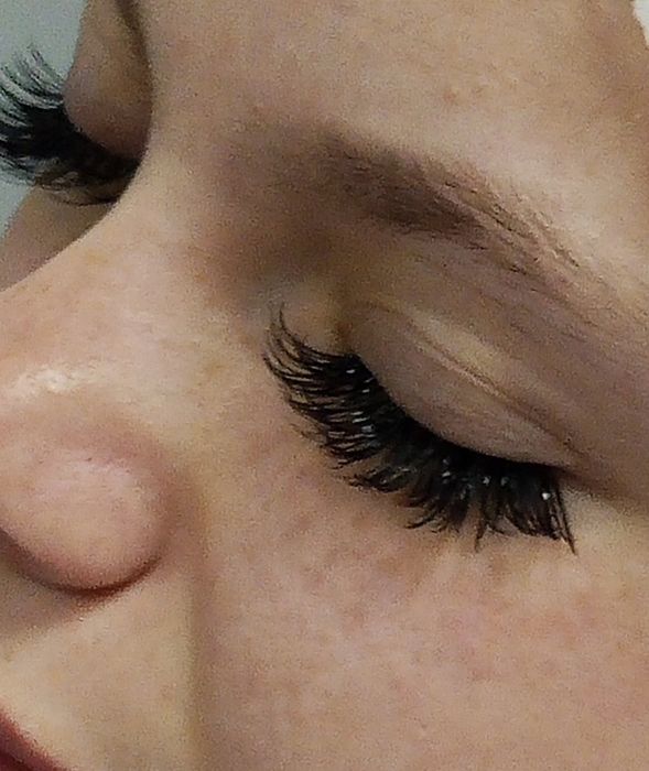 Наращивание ресниц.. Все эффекты 5000тг!