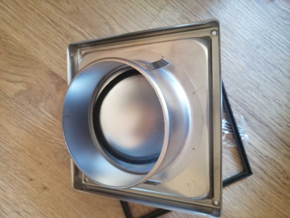 Вентилационна решетка за комин