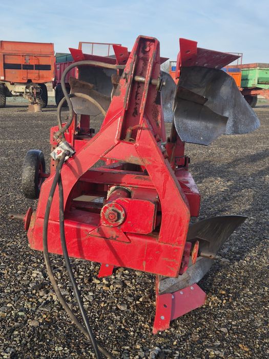 Plug reversibil 3 brazde cormane Naud