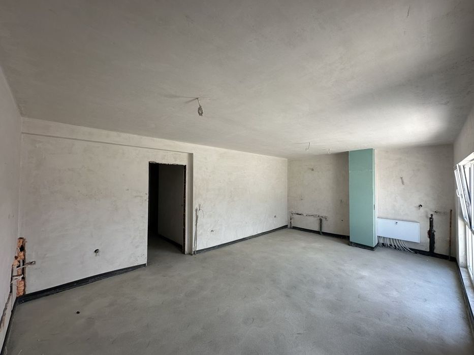 Продава се Тристаен апартамент в София, Малинова долина - 123 кв.м за 1911 €/кв.м - Снимка #2