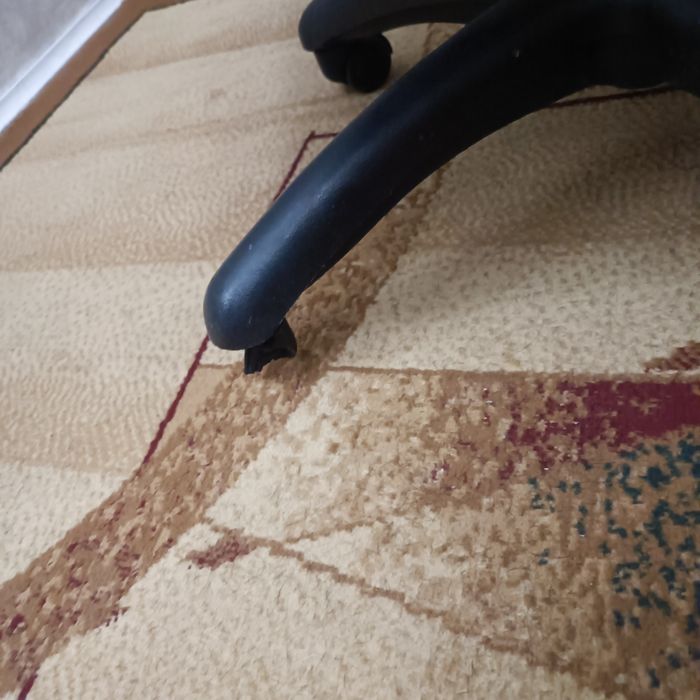 Продам кресло офисное