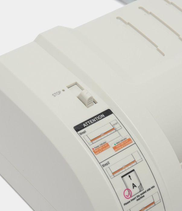 Ламинатор DELI  формата А4 — Надёжная защита ваших документов