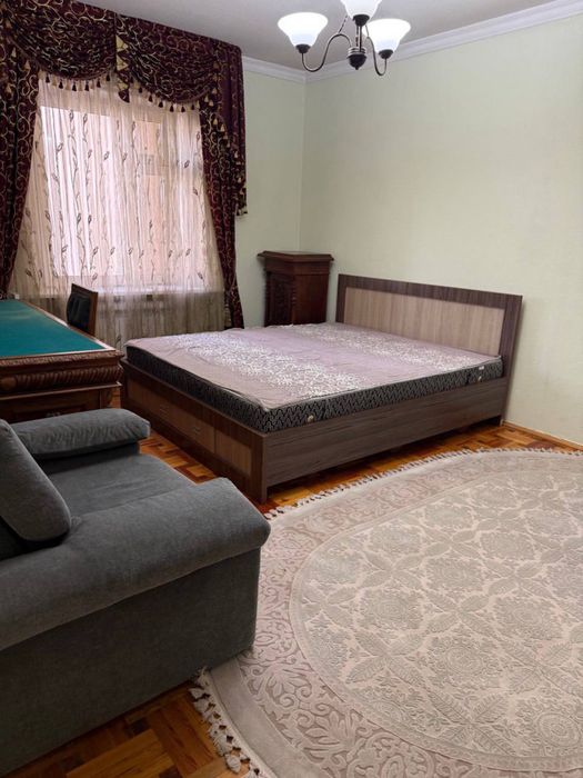 Сдается Банковская квартира 4/10/12