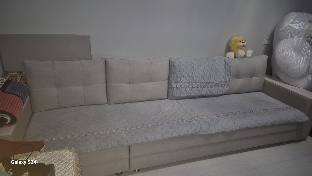 Продам диван 3,20 метра раскладной