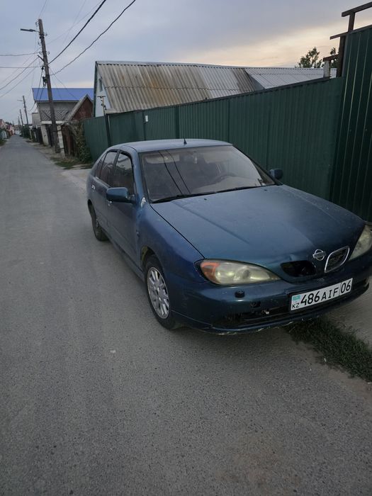 Nissan Primera 2001