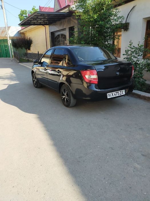 Lada granta 2013-yil