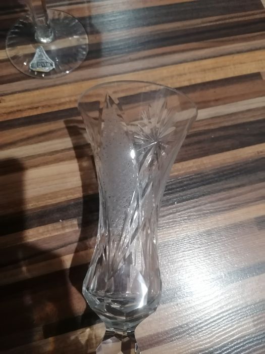 Set de 5 pahare de cristal realizat în România la Bistrita, impecabile