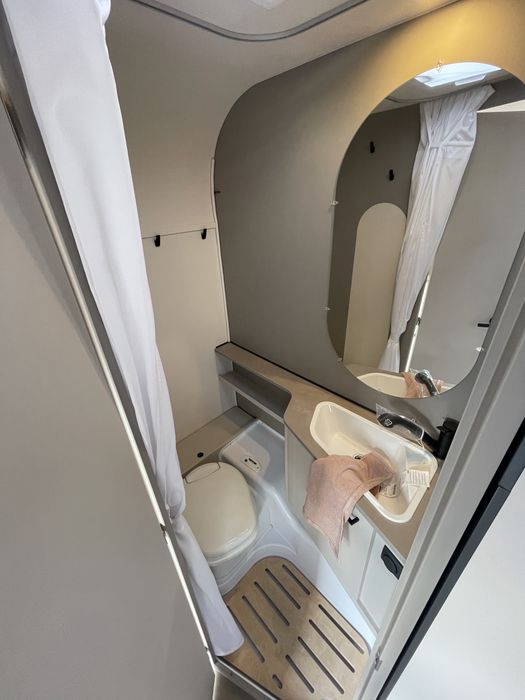 Rulota Lmc Sassino 450D/ 4 pers/ noua/ premium/ 12 ani garantie