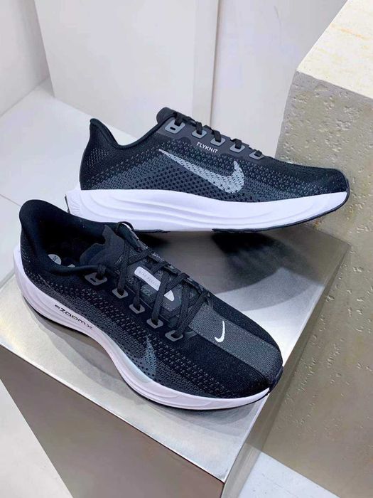 Нови оригинални мъжки маратонки Nike Pegasus Plus налични 43 и 44
