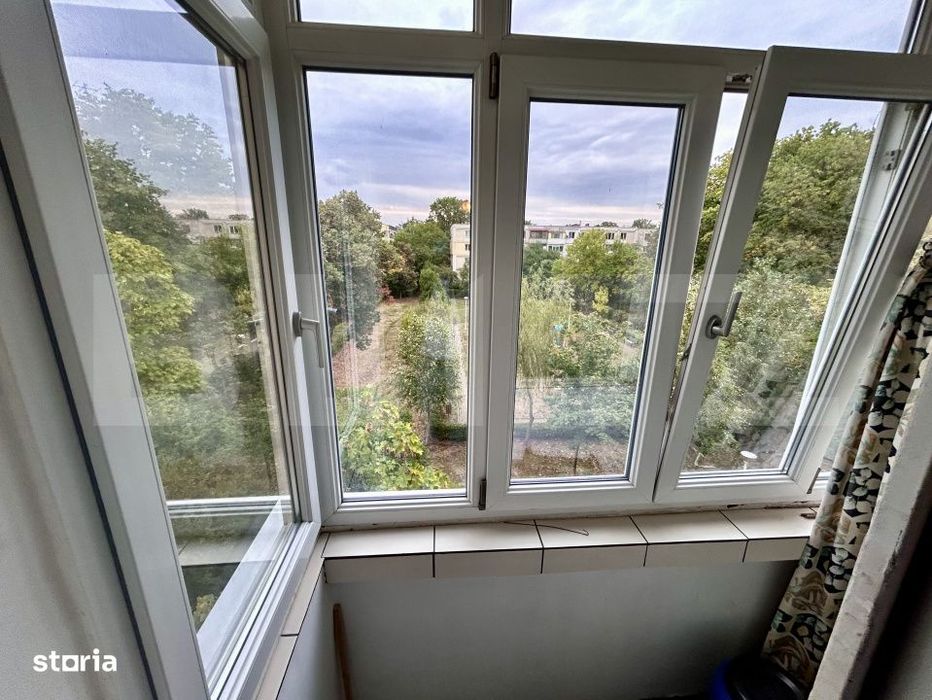Apartament cu 3 camere, 56 mp, zona Cina